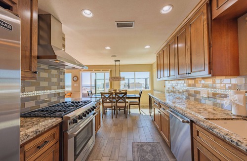 Cayucos House | Walk to beach, 3/2 w/Views, Deck & Accessibility