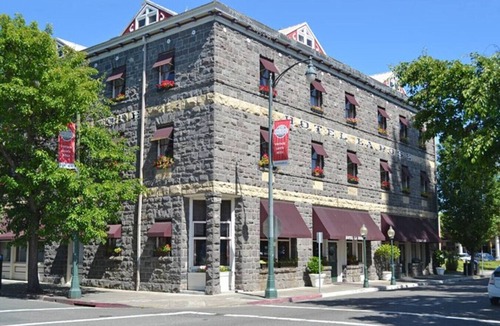 Santa Rosa House | Walk to Downtown & Russian River Brewery