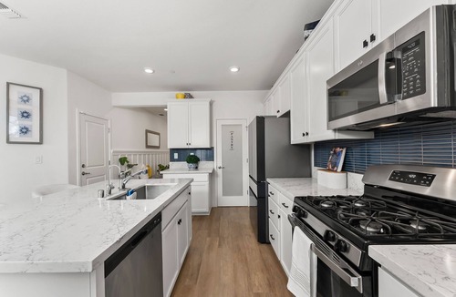 North Natomas House | Welcome - Modern, North Sacramento Tropical Home