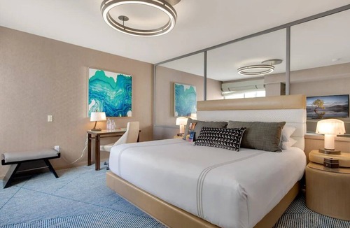 Fisherman's Wharf House | Wonderful Place To Stay! Parking On-Site! Close to San Francisco Dungeon!