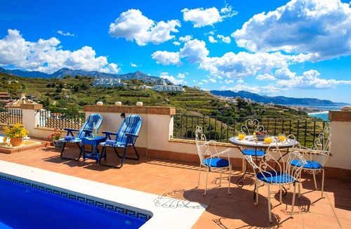 Torrox Villa | Wonderful private villa for 8 people with WIFI, private pool, A/C, TV and terrace