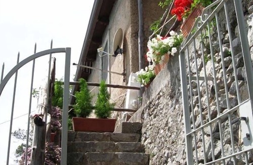 Conca dei Marini House | Wonderful Seaside House On The Amalfi Coast – Seaview Terrace & Fast Wi-Fi!