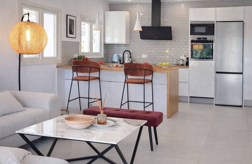 El Paraiso Apartment | Wonderful Two-Bedroom Apartment at Noctua Paraiso Calendula 010 with Private Garden and Splendid Amenities