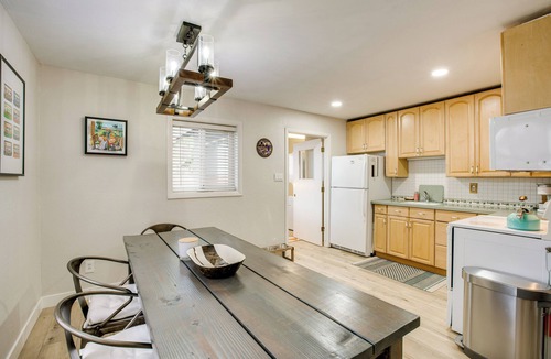 Tahoe Island Cabin | Work & Play! Lake Tahoe Cabin 5 Mi to Heavenly Mtn