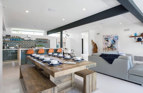 Palm Springs House | Your Own Luxury Resort. 6 Bd + bonus kid's room!