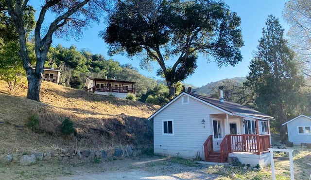 12 Hillside Harvest Moon in Santa Ysabel, CA