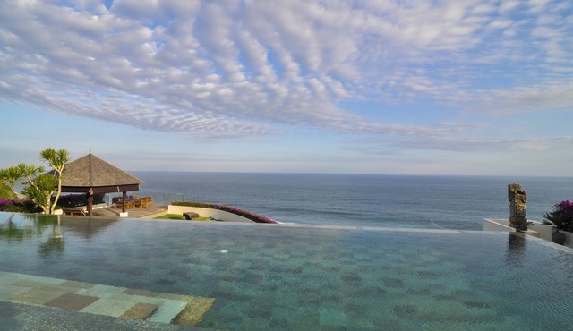 13BR Villa With An Ocean View Uluwatu - 6Min Walk To Melasti Beach! W/Pool!