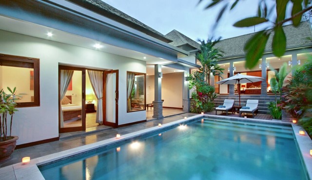 2 Bedroom pool villa near Echo Beach, Warm Staff