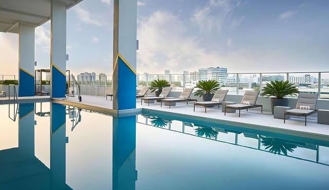 2 Units | Rooftop Pool | Pets Allowed | Near Aventura Mall & Beach in Miami