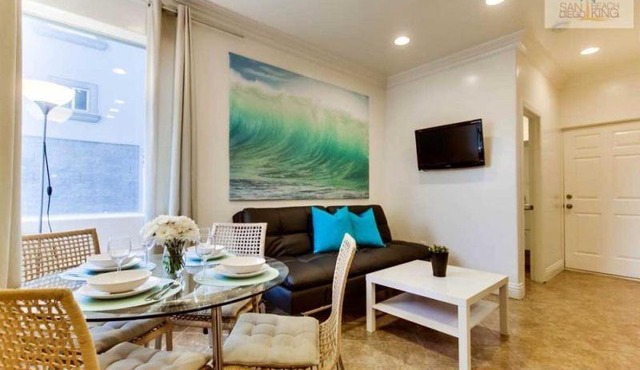 201-Surf Stars Studio