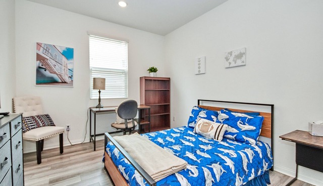 2022 Built~Downstairs Private Suite*Next to Mall*Monthly Rental*HOA Amenities*中文