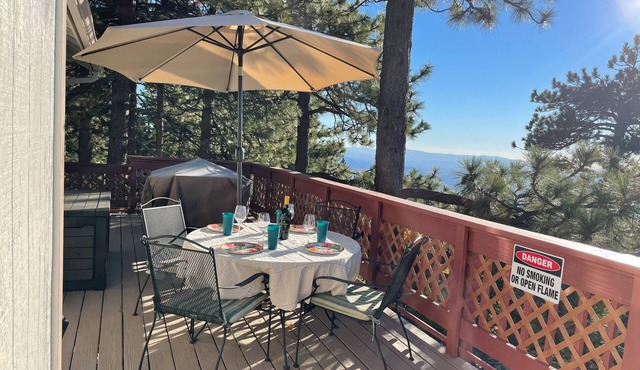 3-bedroom cabin near Santa's Village-13 minutes from Snow Valley Mountain Resort