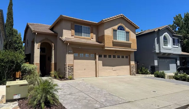 4-Bedroom Private Home in the Heart of Sacramento