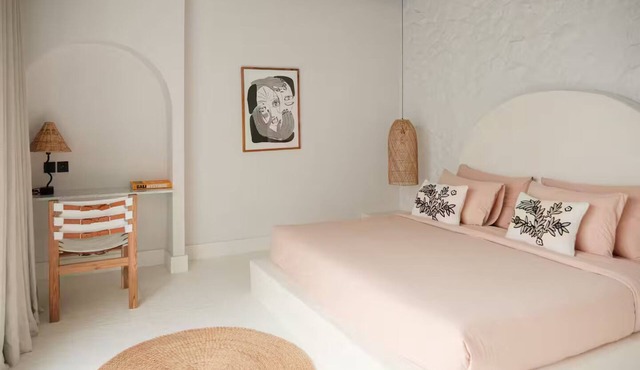 4 BR luxury villa, rooftop terrace with ocean view