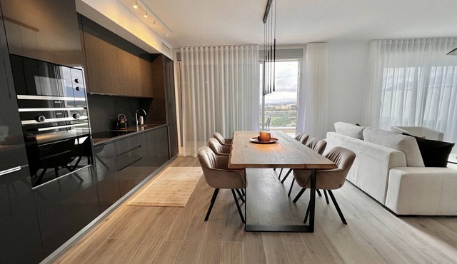 42 - Modern apartment in Cancelada