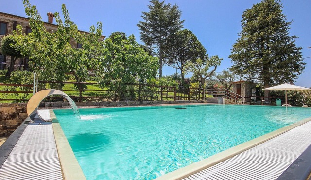 6 bedroom beautiful home in Perdifumo