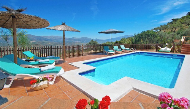 Amazing villa. Impressive views.