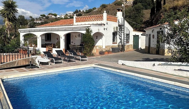 Andalusian finca with private pool, sea views and stunning sunsets