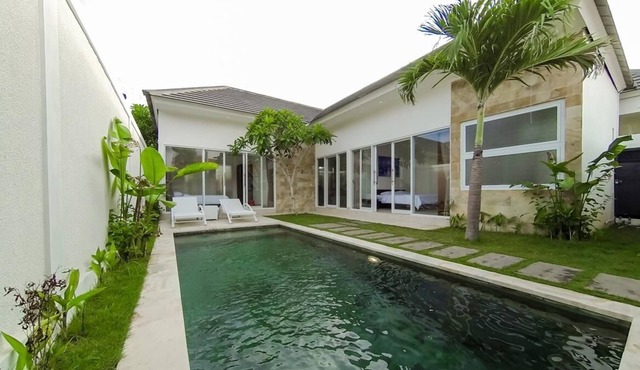 Anna Villa 2 w/ 8 mnts drive to beach