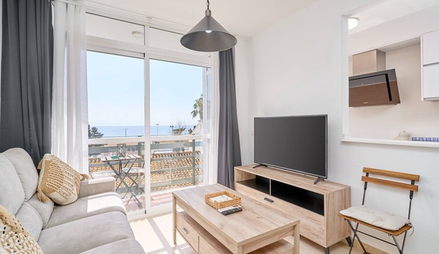 Apartment 'Marina De El Morche' with Sea View, Wi-Fi and Air Conditioning