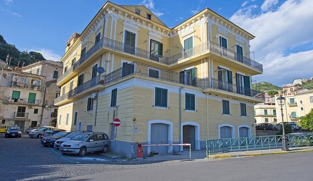 Appartamento Mariuccia C: A bright apartment situated at a short distance from the beach, with Free WI-FI.