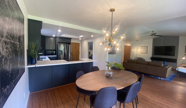 Arroyo Manor - Centrally Located