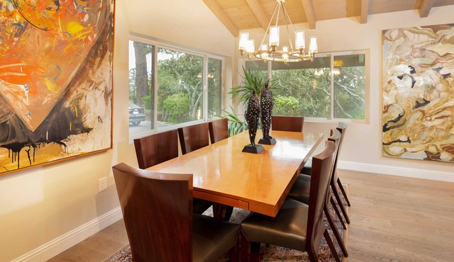 Art and Sound: Secluded Carmel Five bedroom home!