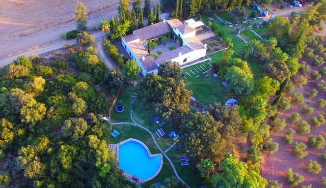 Authentic Spanish country house with royal garden and lovely pool