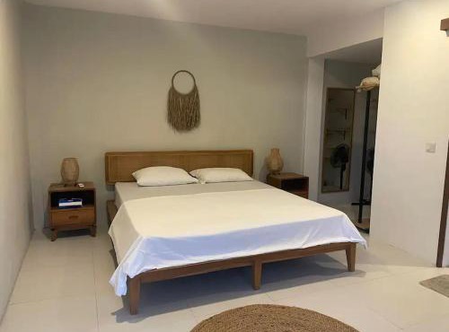 Base Villa