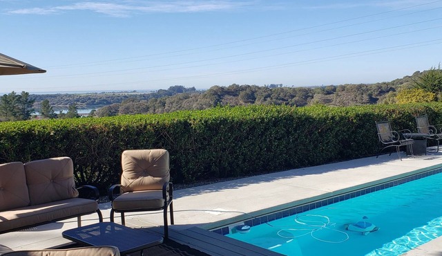 Bay View Ridge: Secluded Home w/Pool and Hot Tub