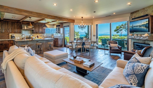 Beachfront Living at its Best on the Mesa