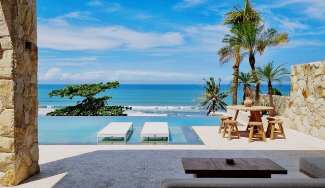 Beachfront Views Balian LuxVilla
