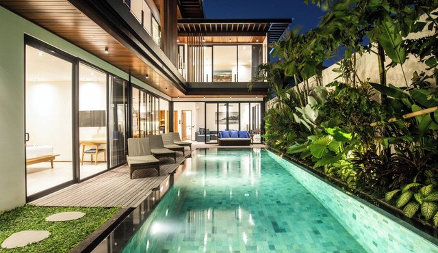Beachside Bliss: New 5BR Villa Canggu