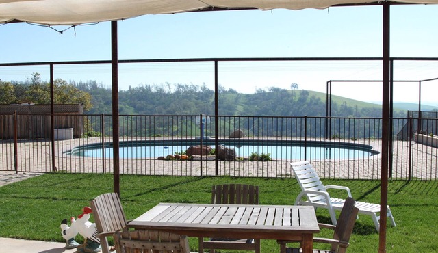 Beautiful custom home on top of a hill, 360 views, heart of wine country