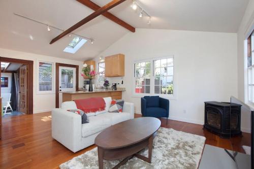 Berkeley Cottage, Comfy, Stylish Good Wi-Fi in Berkeley