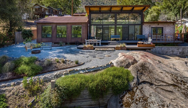 Best Swimming Hole in Town - Five Bedrooms - All King Beds!