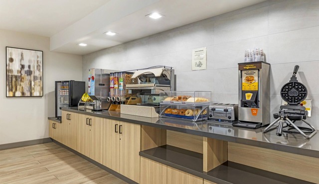 Best Western Chula Vista/Otay Valley Hotel