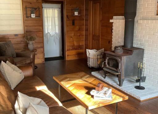 Big Bear Hillside Cabin