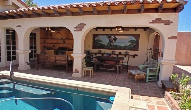 BIG ONE OF A KIND EUROPEAN SPANISH MEXICAN HACIENDA HOUSE W/POOL ARTSY VINTAGE