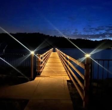 Boat Dock - Lake Front - 2 Hot Tubs - Sleeps 23