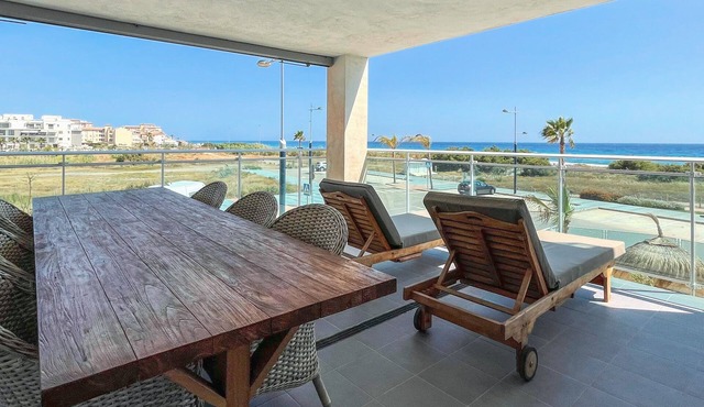 Bright Beach Apartment with Sea and Mountain Views