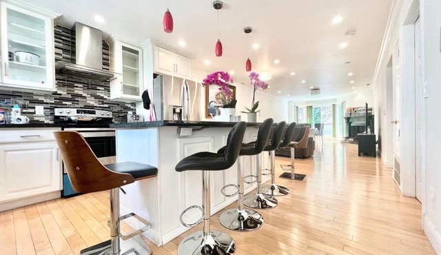Bright Spacious 2bdr & 2bath Apt by Golden Gate Park and Presidio