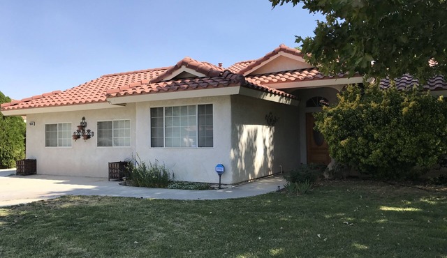 California Oasis Desert Oasis - Complete Cottage