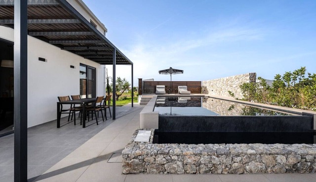Campo Premium Private Pool Villa Levanta