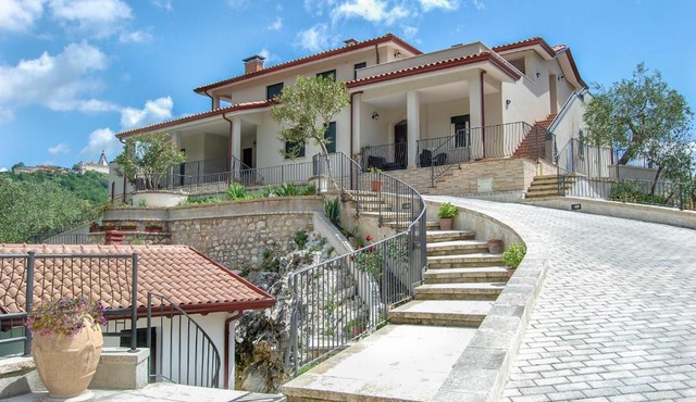 Casa Elisabetta ShortLets in Caposele