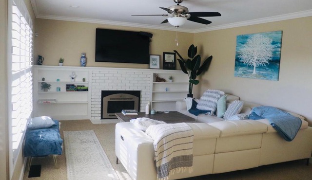 Casa Esperanza. Peaceful Get Away W/Hot tub.