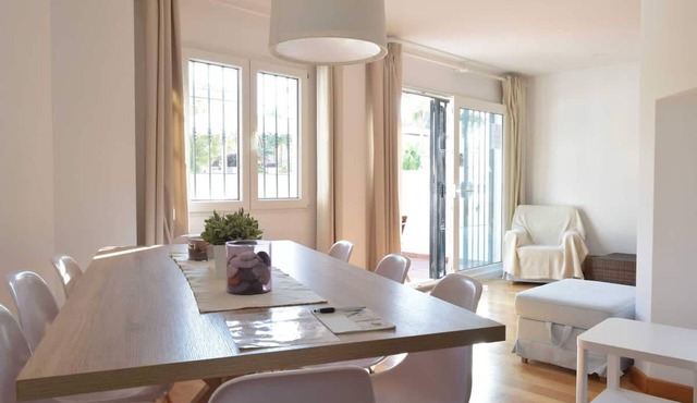 Casa Jasmine Modern Villa for 7 M-3