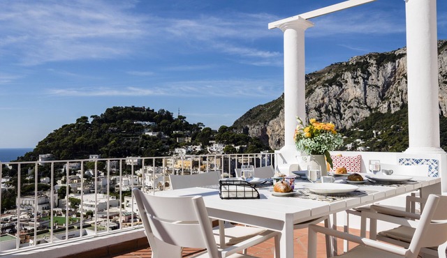 Casa Luna Caprese - Capri Center