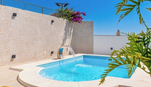 Casa Maroma Canillas de Albaida by Ruralidays