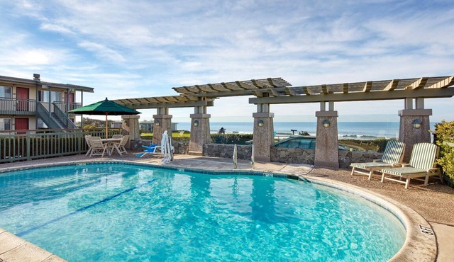 Cavalier Oceanfront Resort San Simeon | Premium King Coastal View | Scenic